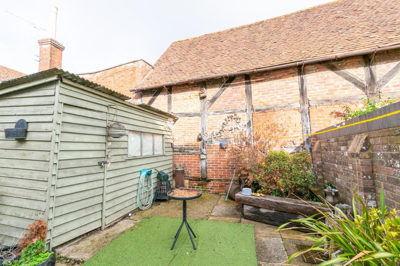 Stylish 2 Bedrooms Cosy & Bright Cottage, Pet Friendly, Sleeps 5, Titchfield Village - Summer Special Offer!! - By Blue Puffin Stays المظهر الخارجي الصورة